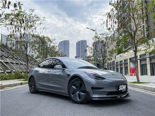 Model 3-水晶納多灰車身改色膜施工案例